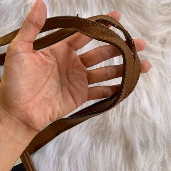 Michael Kors Jet Set Travel Large Tote - Navy/White Colorblock - Picture 10 of 11